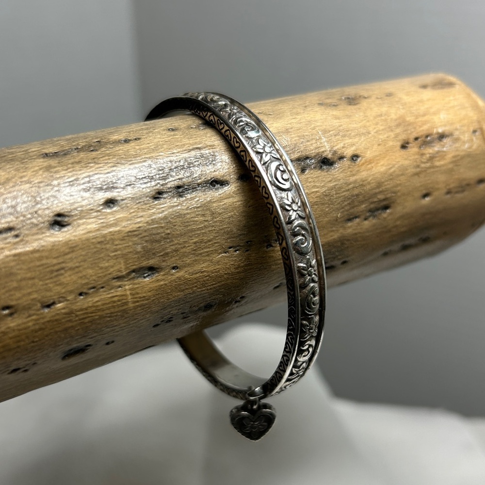 Brighton Etched Floral Bangle Bracelet with Small Heart Charm Silver Plated - Picture 5 of 13